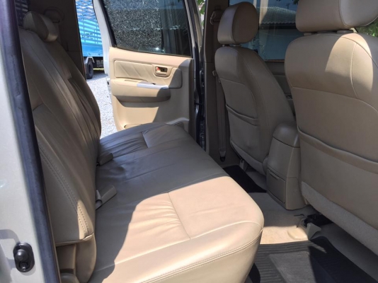 ขาย  VIGO 4 ประตู DOUBLE CAB 4X4 ปี 2010 - 2553 เครื่อง 3.0 ตัว G ท็อปสุด VNTURBO เกียร์ ธรรมดา มี AIRBAG คนขับกับคนนั่ง ABS พวงมาลัยเพาเวอร์