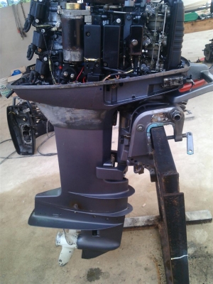 เครื่องยามาฮ่า 30แรง 3สูบ สตาร์ทไฟฟ้า หางยาว21นิ้ว พร้อมใช้งาน