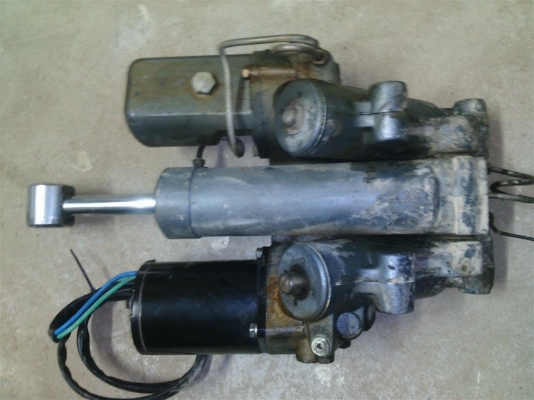 ทริม ยามาฮ่า 115-200แรงม้า เครื่อง2จังหวะรุ่นเก่า พร้อมใช้งาน