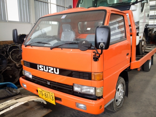 รถสไลด์ ISUZU คันนี้ สภาพสวยมาก จอดขายที่เซียงกงสระบุรี