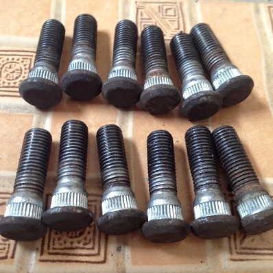 -----ขายแล้ว------น็อตจานเบรค