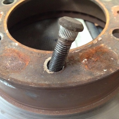 -----ขายแล้ว------น็อตจานเบรค