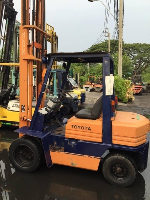 ฟอล์คลิฟต์ 2.5 ตัน TOYOTA 5FD25 รถนอกเก่าญี่ปุ่น ดีเซล เสา 4 เมตร งาฮิ้ง กระดก-เท สภาพสวย พร้อมใช้งาน ฟอล์คลิฟต์ 2.5 ตัน TOYOTA 5FD25 รถนอกเก่าญี่ปุ่น ดีเซล เสา 4 เมตร งาฮิ้ง กระดก-เท สภาพสวย พร้อมใช้งาน