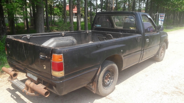 isuzu tfr หัวเดียว