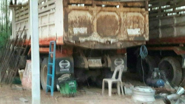 ขายดั้ม2เพลา TD 195แรง พาวเวอร์ เบรกทิ๊ฟฟี่ เบรกใหญ่ ภายในสวย เอกสารพร้อมโอน สนใจโทร 090-8588220คุณนะ 093-3258446คุณบิว หรือเข้าดูสินค้าอื่นๆได้ที่ www.narong2truck.com หรือ www.truck.in.th/498 หรือเพจFacebook ณรงค์ ซื้อขายรถมือสอง (เว็บไซต์ส่วนตัว) หรือF