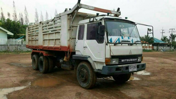 ขายดั้ม2เพลา TD 195แรง พาวเวอร์ เบรกทิ๊ฟฟี่ เบรกใหญ่ ภายในสวย เอกสารพร้อมโอน สนใจโทร 090-8588220คุณนะ 093-3258446คุณบิว หรือเข้าดูสินค้าอื่นๆได้ที่ www.narong2truck.com หรือ www.truck.in.th/498 หรือเพจFacebook ณรงค์ ซื้อขายรถมือสอง (เว็บไซต์ส่วนตัว) หรือF