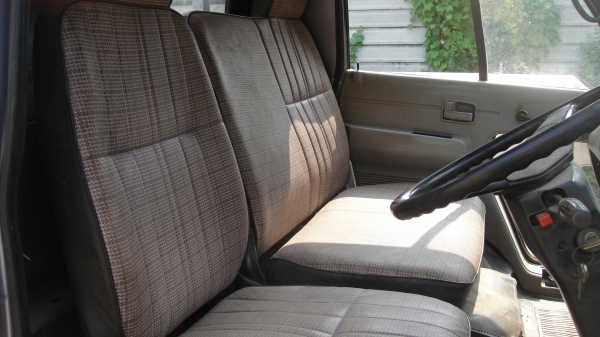 ISUZU NKR 6ล้อช่วงสั้น เครื่อง4BE1ฝาดำ(110แรง)เครื่องแน่น เพาเวอร์ รถพร้อมใช้ ราคาถูก