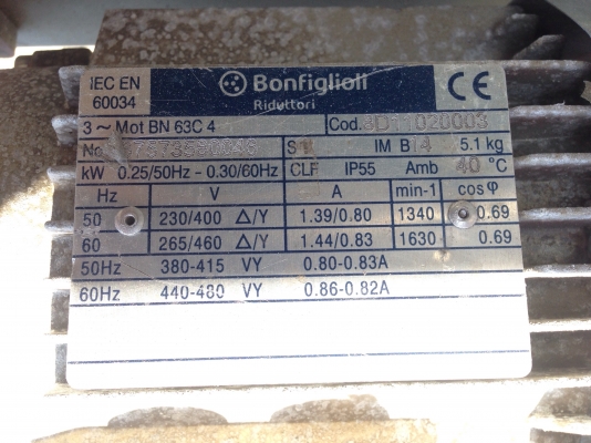 ขายโต๊ะชุดขับลำเลียง พร้อมมอเตอร์เกียร์ขับ 2ตัว สภาพสวย อุปกรณ์ครบ ขายโต๊ะชุดขับลำเลียง พร้อมมอเตอร์เกียร์ขับ 2ตัว สภาพสวย อุปกรณ์ครบ