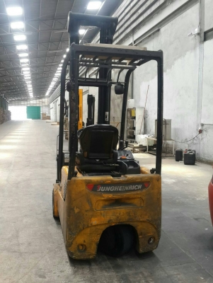 รถฟอร์คลิฟท์ไฟฟ้าสภาพสวย