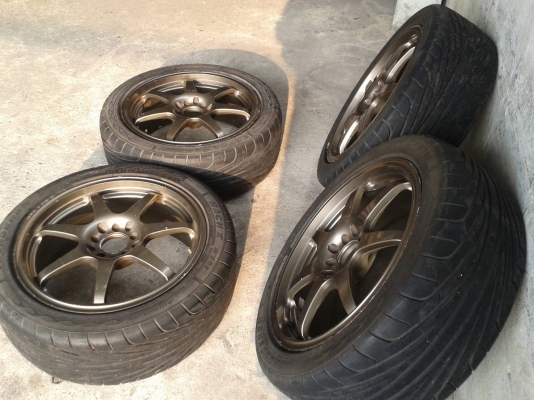 ขอบ17นิ้ว5รู100/114 พร้อมยาง สวยๆ 4 ล้อ ราคา 7900 บา