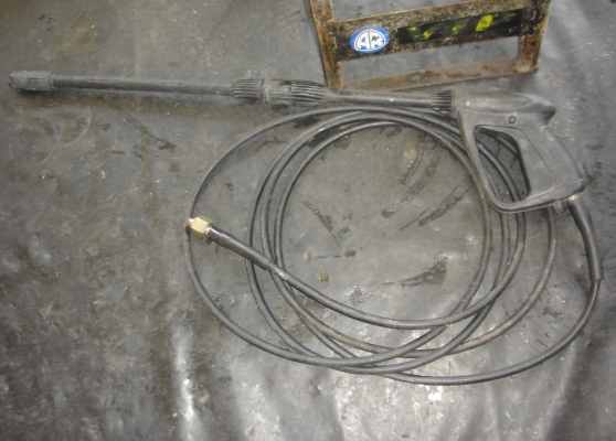 ขายเครื่องฉีดน้ำแรงดันสูง VIP 8.13  made in italy เครื่องฉีดน้ำล้างแอร์ 130 บาร์