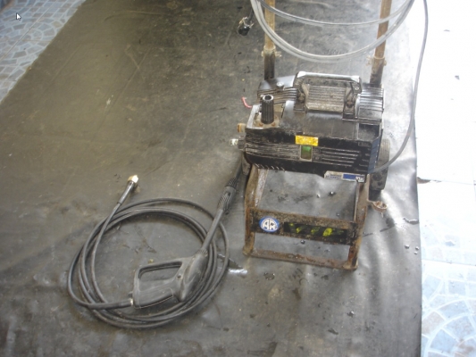 ขายเครื่องฉีดน้ำแรงดันสูง VIP 8.13  made in italy เครื่องฉีดน้ำล้างแอร์ 130 บาร์