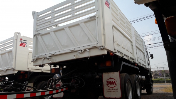 ขาย ตัวแม่ ISUZU  360  ปี 56  รถสวยพร้อมใช้งาน ราคาต่อลองได้  ยางเต็มหมดหัวเดิมครับ  0897088772