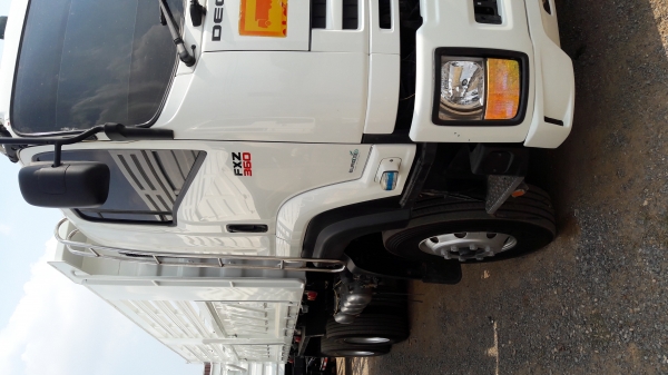 ขาย ตัวแม่ ISUZU  360  ปี 56  รถสวยพร้อมใช้งาน ราคาต่อลองได้  ยางเต็มหมดหัวเดิมครับ  0897088772