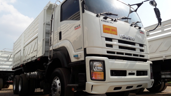 ขาย ตัวแม่ ISUZU  360  ปี 56  รถสวยพร้อมใช้งาน ราคาต่อลองได้  ยางเต็มหมดหัวเดิมครับ  0897088772