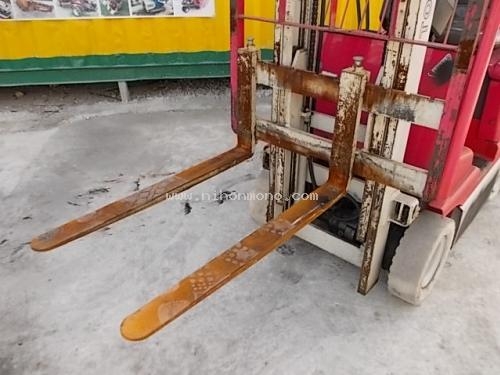 รถยกไฟฟ้าTOYOTA  3FBL9 รหัสสินค้า : 80803065  Tel.086-8150487  www.nihonmono.com