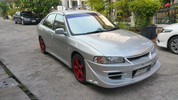 ขายท้ายเบนซ์ ปี99 แต่งสวยๆ เครื่อง1.5หัวฉีด เกียร์ธรรมดา