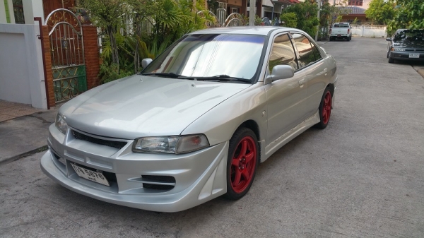 ขายท้ายเบนซ์ ปี99 แต่งสวยๆ เครื่อง1.5หัวฉีด เกียร์ธรรมดา