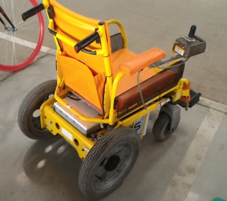 ขายวีลแชร์ไฟฟ้า เก่าญี่ปุ่น พร้อมใช้งาน