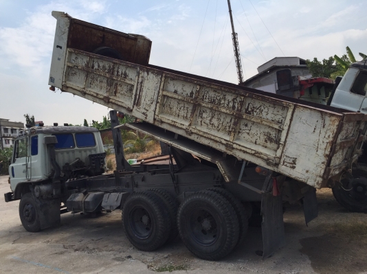 ขออนุญาติขาย สิบล้อดั้มสองเพลา HINO227พร้อมใช้งาน พร้อมโอน ราคา660000 สนใจติดต่อ  ช่างดำ  0853224877-0988930465