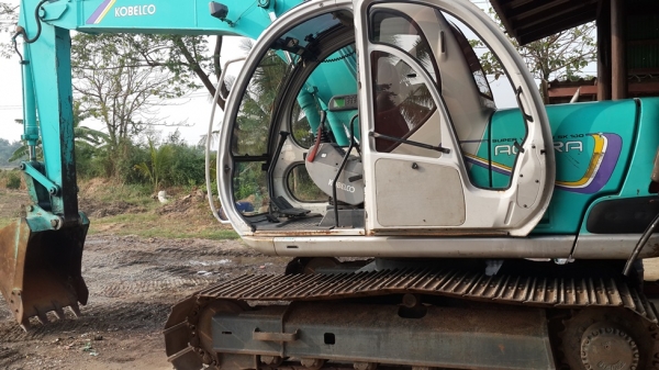 ขายรถขุดเก่าญี่ปุ่น kobelco sk120-2 แทรกกว้าง 70 cm สนใจติดต่อสอบถาม 092-3309229 อี๊ด