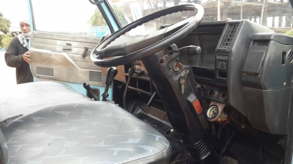 ขออนุญาติขาย 6ล้อดั้ม ISUZU 110 แรงเอกสารพร้อมโอนราคา 300000 สนใจติดต่อ  ช่างดำ  0853224877-0988930465