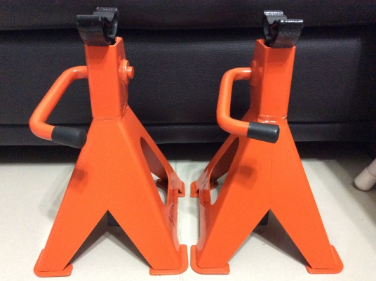 ขายขาตั้งรถยนต์ 2ตัน