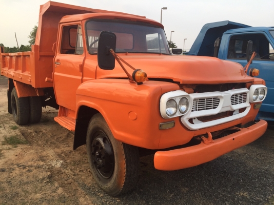 ขออนุญาติขาย 6ล้อหน้ายาวดั้ม125แรงพร้อมใช้งานพร้อมโอน ราคา 280000 สนใจติดต่อ  ช่างดำ  0853224877-0988930465