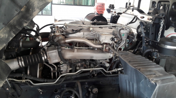 ขาย  HINO MEGA  344  ปี 56  รถสวย สภาพ90 \% วิ่งน้อย ครับ  แม่เดี่ยว 8หมื่นกิโล สภาพรถเหมือนรถใหม่ รับประกันว่าเหมือนรถใหม่เลยครับ