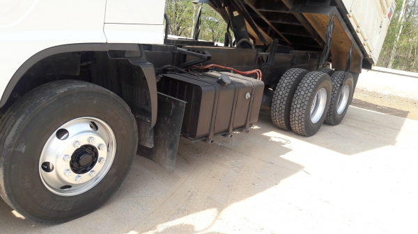 ขาย  HINO MEGA  344  ปี 56  รถสวย สภาพ90 \% วิ่งน้อย ครับ  แม่เดี่ยว 8หมื่นกิโล สภาพรถเหมือนรถใหม่ รับประกันว่าเหมือนรถใหม่เลยครับ