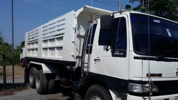 ขายสิบล้อดั๊มสองเพลาฮีโน่ FM 1J  กระบะโคราชสวย ๆ ครับ