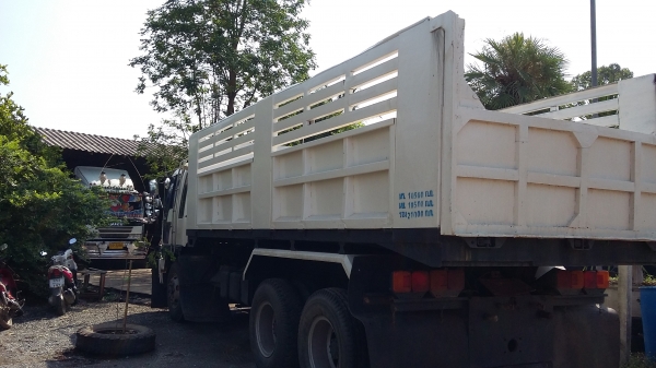 ขายสิบล้อดั๊มสองเพลาฮีโน่ FM 1J  กระบะโคราชสวย ๆ ครับ