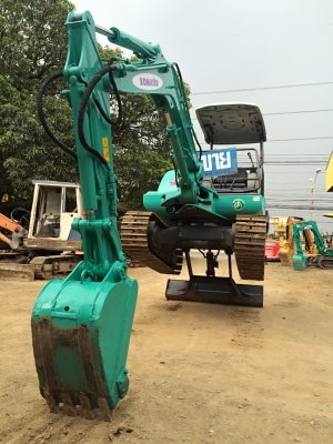 ขายรถขุดKOMATSU PC25-รุ่น7(พร้อมลายหัวกระแทก)เก่านอกแท้ญี่ปุ่นเอกสารนำเข้าอินวอย-สัญญาซื้อขายทางร้านออกให้(ไม่เคยใช้งานในไทยคับ)