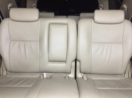 Toyota Fortuner วิ่งน้อย สีขาว สภาพอย่างเทพคะ โคตรสวย บอกเลย