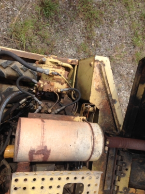 ขออนุญาติขายPW100-3 ล้อยางสองเพลาเอกสารเล่มพร้อมใช้งานราคา 750000 สนใจติดต่อ  ช่างดำ  0853224877-0988930465