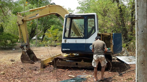 ขออนุญาติขาย PC60-6เอกสารอินวอยซื้อเก่านอกมา6เดือนพร้องใช้งานราคา 530000 สนใจติดต่อ ช่างดำ 0853224877-0988930465 ขออนุญาติขาย PC60-6เอกสารอินวอยซื้อเก่านอกมา6เดือนพร้องใช้งานราคา 530000 สนใจติดต่อ ช่างดำ 0853224877-0988930465