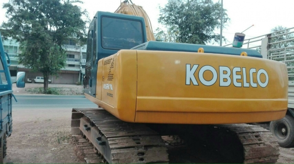 ขออนุญาติขาย SK200มาคทรีเอกสารเล่มไฟฟ้าครบพร้อมใช้ ราคา 780000 สนใจติดต่อ  ช่างดำ  0853224877-0988930465