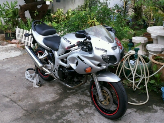 ขออณุญาติขายหรือแลกV twin ไม่ซ้ำใคร 2คันคับ