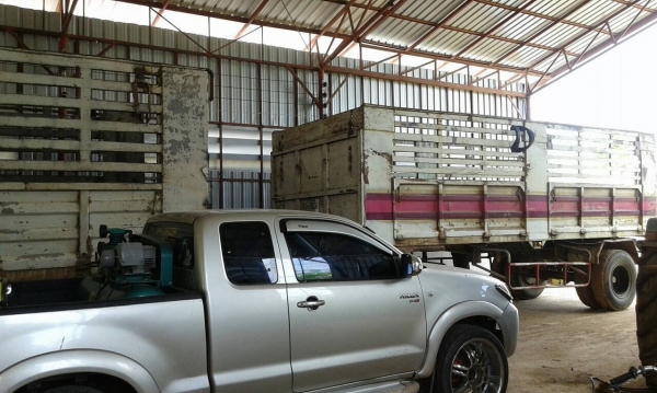 ขาย รถพ่วงแม่-ลูกไม่ดั้ม NISSAN UD เครื่อง+เกียร์ K13D 260 แรงม้า คัสซีสวยตลอดเส้น ช่วงล่างดี ทะเบียนพร้อมโอน ราคาคุยกันได้ครับ ขาย รถพ่วงแม่-ลูกไม่ดั้ม NISSAN UD เครื่อง+เกียร์ K13D 260 แรงม้า คัสซีสวยตลอดเส้น ช่วงล่างดี ทะเบียนพร้อมโอน ราคาคุยกันได้ครับ