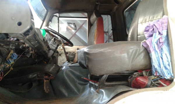 ขาย รถพ่วงแม่-ลูกไม่ดั้ม NISSAN UD เครื่อง+เกียร์ K13D 260 แรงม้า คัสซีสวยตลอดเส้น ช่วงล่างดี ทะเบียนพร้อมโอน ราคาคุยกันได้ครับ ขาย รถพ่วงแม่-ลูกไม่ดั้ม NISSAN UD เครื่อง+เกียร์ K13D 260 แรงม้า คัสซีสวยตลอดเส้น ช่วงล่างดี ทะเบียนพร้อมโอน ราคาคุยกันได้ครับ