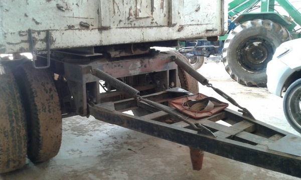 ขาย รถพ่วงแม่-ลูกไม่ดั้ม NISSAN UD เครื่อง+เกียร์ K13D 260 แรงม้า คัสซีสวยตลอดเส้น ช่วงล่างดี ทะเบียนพร้อมโอน ราคาคุยกันได้ครับ ขาย รถพ่วงแม่-ลูกไม่ดั้ม NISSAN UD เครื่อง+เกียร์ K13D 260 แรงม้า คัสซีสวยตลอดเส้น ช่วงล่างดี ทะเบียนพร้อมโอน ราคาคุยกันได้ครับ