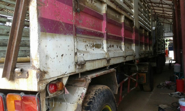 ขาย รถพ่วงแม่-ลูกไม่ดั้ม NISSAN UD เครื่อง+เกียร์ K13D 260 แรงม้า คัสซีสวยตลอดเส้น ช่วงล่างดี ทะเบียนพร้อมโอน ราคาคุยกันได้ครับ ขาย รถพ่วงแม่-ลูกไม่ดั้ม NISSAN UD เครื่อง+เกียร์ K13D 260 แรงม้า คัสซีสวยตลอดเส้น ช่วงล่างดี ทะเบียนพร้อมโอน ราคาคุยกันได้ครับ