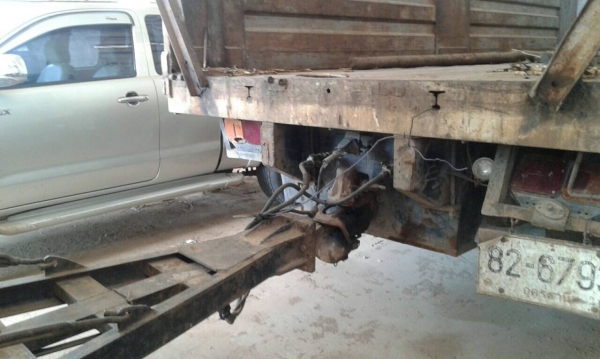 ขาย รถพ่วงแม่-ลูกไม่ดั้ม NISSAN UD เครื่อง+เกียร์ K13D 260 แรงม้า คัสซีสวยตลอดเส้น ช่วงล่างดี ทะเบียนพร้อมโอน ราคาคุยกันได้ครับ ขาย รถพ่วงแม่-ลูกไม่ดั้ม NISSAN UD เครื่อง+เกียร์ K13D 260 แรงม้า คัสซีสวยตลอดเส้น ช่วงล่างดี ทะเบียนพร้อมโอน ราคาคุยกันได้ครับ