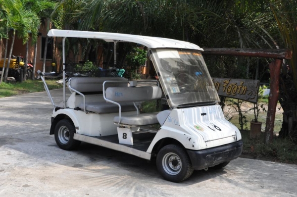 ขายรถกอล์ฟ sanyo4ที่นั่ง สภาพเดิมๆจากญีปุ่นยังไม่เคยใช้ในไทย38,000เท่านั้น