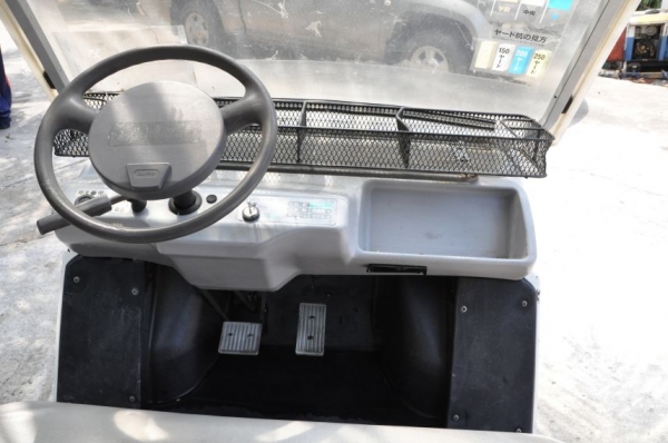 ขายรถกอล์ฟ sanyo4ที่นั่ง สภาพเดิมๆจากญีปุ่นยังไม่เคยใช้ในไทย38,000เท่านั้น