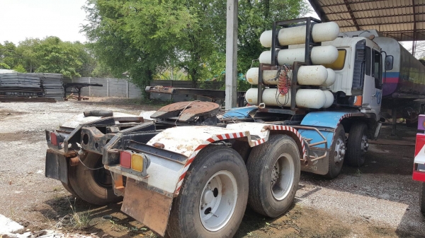 ขาย หัวลาก HINO 12 ล้อ เพลาเดียว เครื่อง EK100 260 แรงม้า ติดแก๊ส NGV 6 ถัง คัสซีสวย ช่วงล่างดี ทะเบียนพร้อม ราคาคุยกันได้ครับ