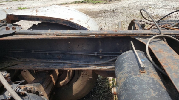 ขาย หัวลาก HINO 12 ล้อ เพลาเดียว เครื่อง EK100 260 แรงม้า ติดแก๊ส NGV 6 ถัง คัสซีสวย ช่วงล่างดี ทะเบียนพร้อม ราคาคุยกันได้ครับ