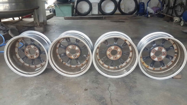 ล้อมิเนียม 2 ชิ้น japan ของ Speed Star รุ่น RS-eight ขอบ 16 5 รู 114 สวยๆเบาๆครับ