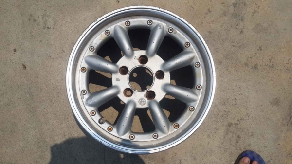 ล้อมิเนียม 2 ชิ้น japan ของ Speed Star รุ่น RS-eight ขอบ 16 5 รู 114 สวยๆเบาๆครับ