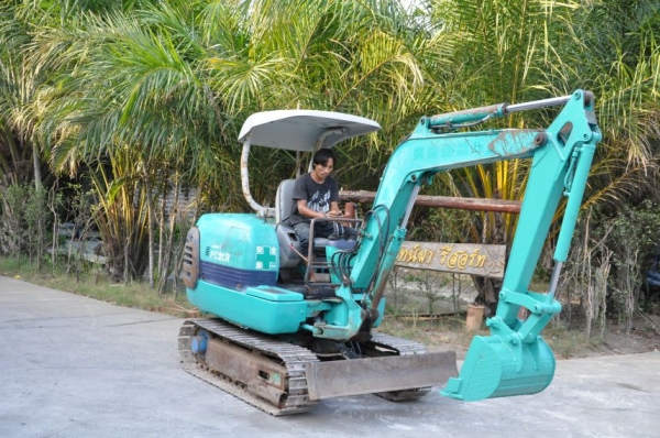 KOMATSU PC20-8 คอนโทลน้ำมัน ปั้มนิ้ว สวยเดิมจากญี่ปุ่น ทำงานสมบูรณ์ทุกระบบ รับรองไม่ผิดหวัง 285,000 เท่านั้น!!